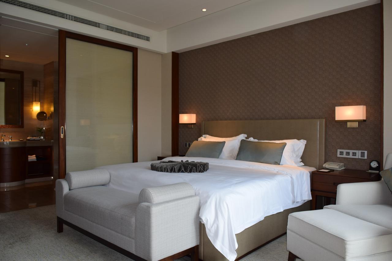 Zhongjian Yanqi Lake View Hotel Pequim Exterior foto